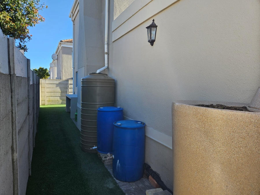To Let 3 Bedroom Property for Rent in Century City Western Cape